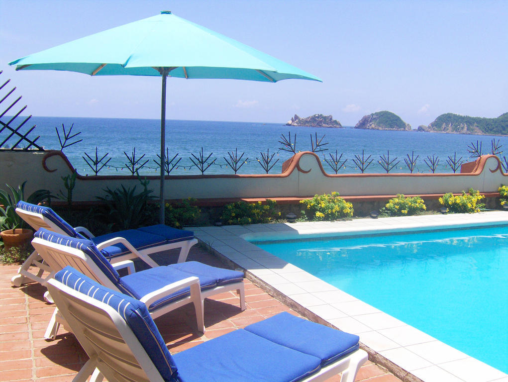 La Paloma Oceanfront Retreat Hotel Сан Патрисио Мелаке Екстериор снимка